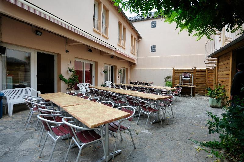 Azureva La Malene Hotel Lozere Bagian luar foto